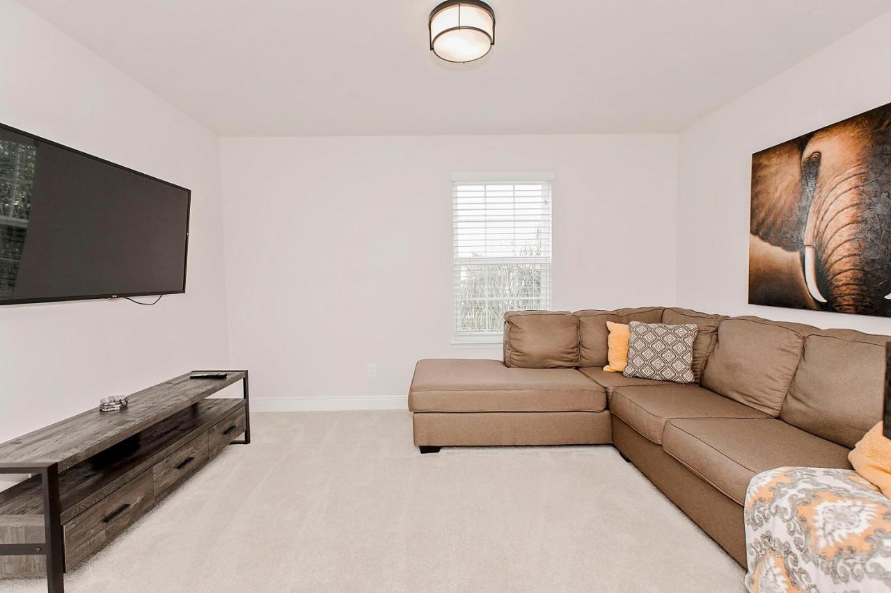 Spacious 4 bedroom home in Sanford/Orlando! Buitenkant foto