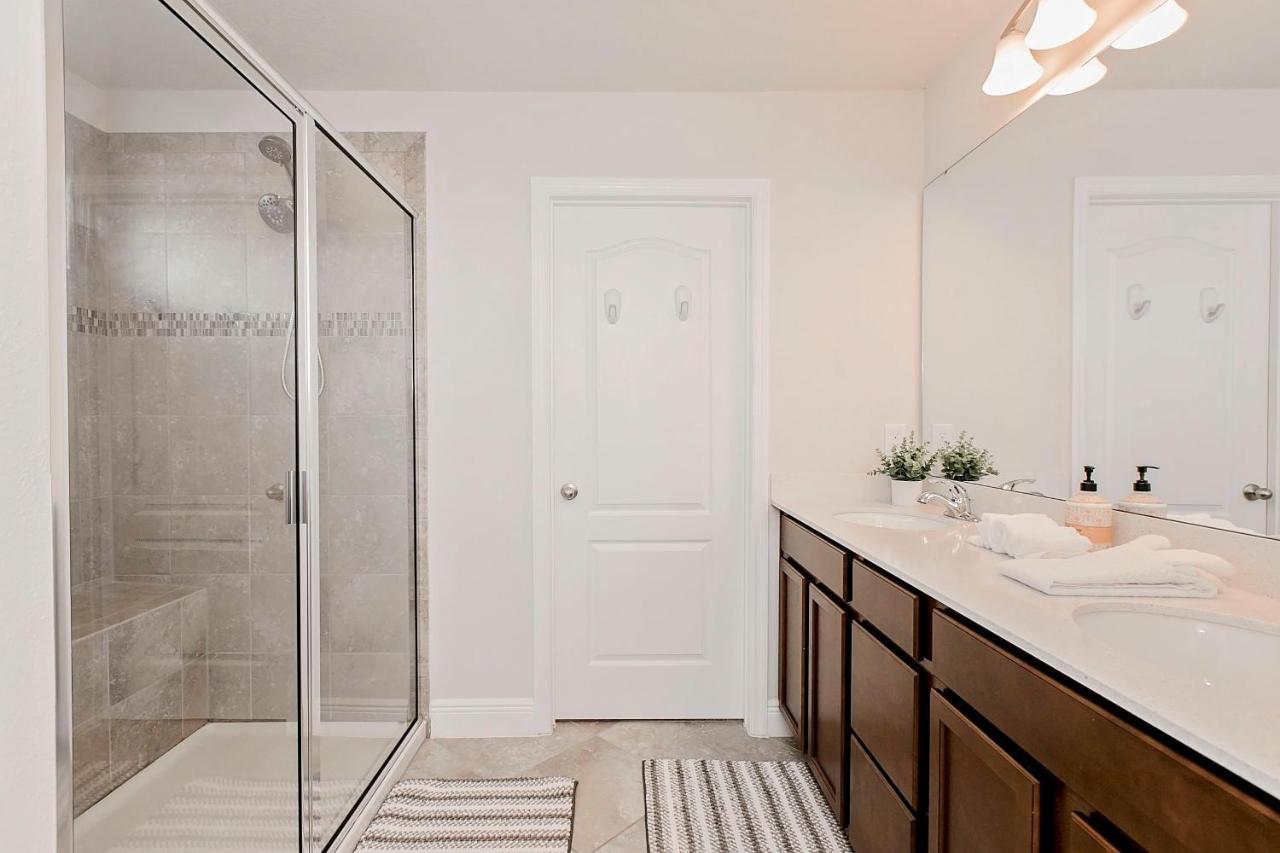 Spacious 4 bedroom home in Sanford/Orlando! Buitenkant foto
