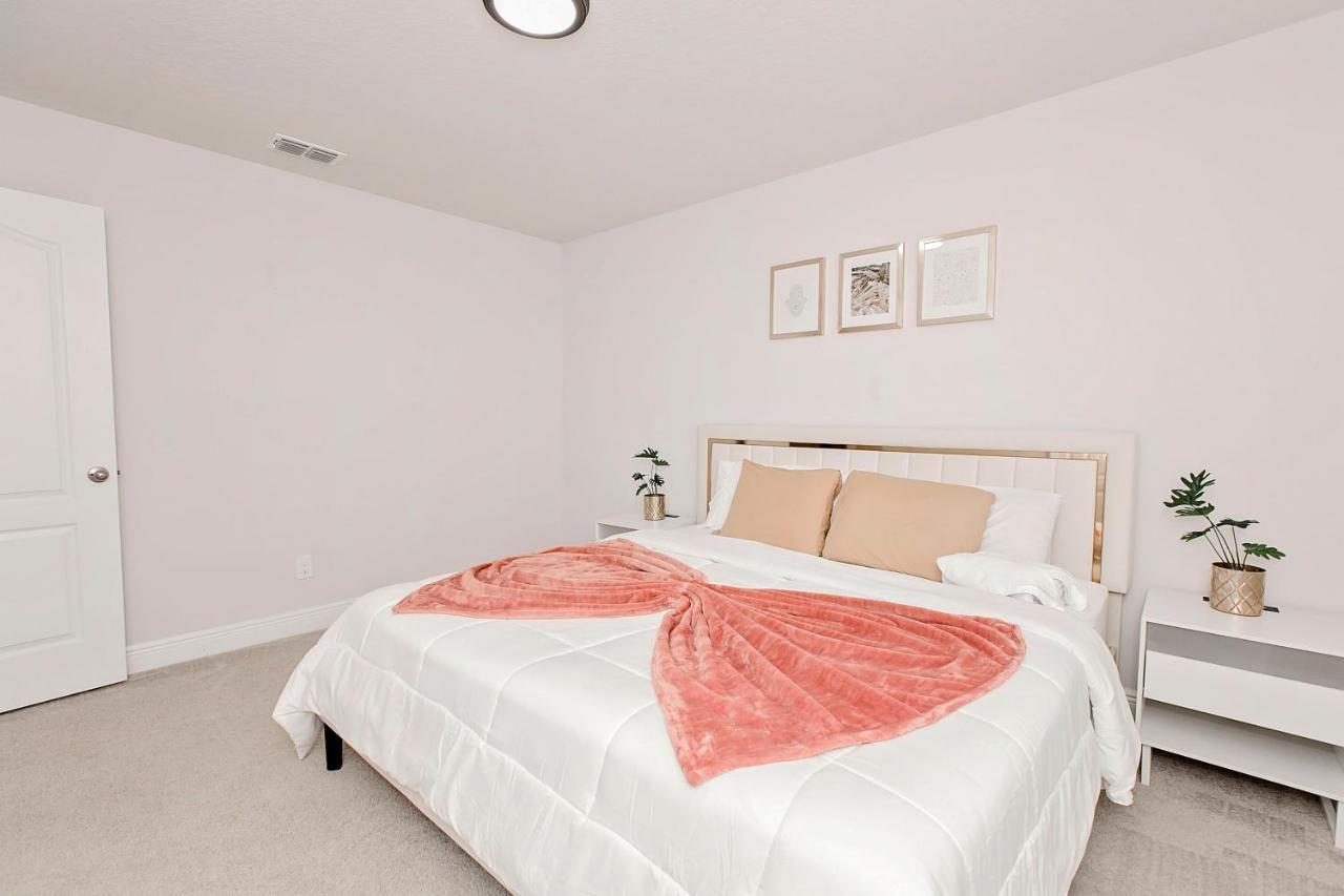 Spacious 4 bedroom home in Sanford/Orlando! Buitenkant foto